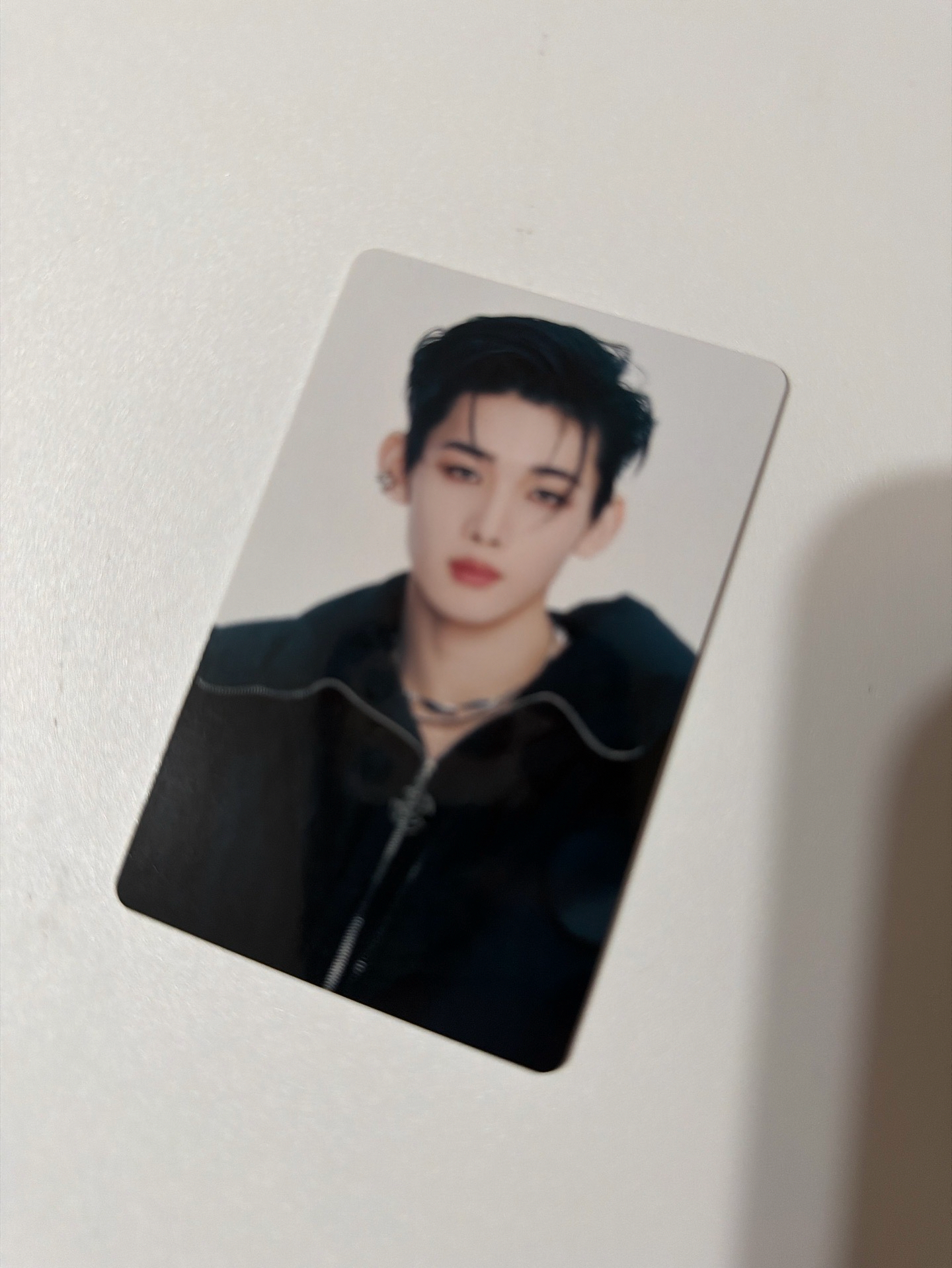 一邊肩膀有點重