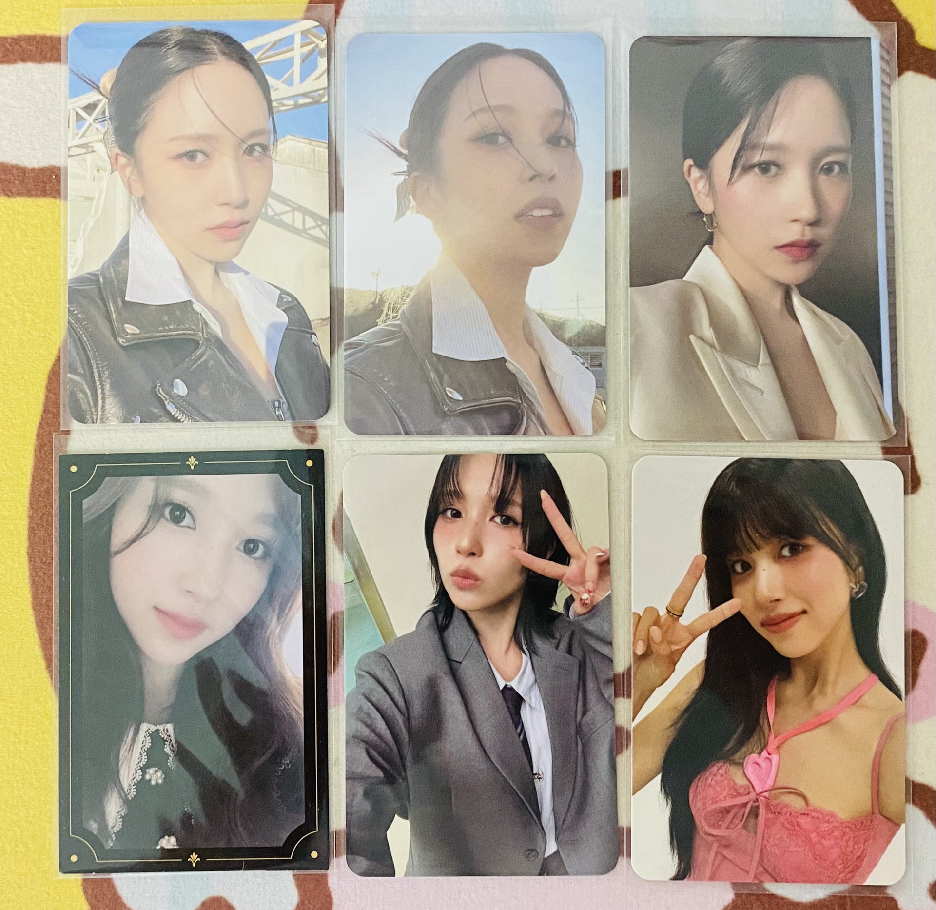 TWICE 全成員小卡區