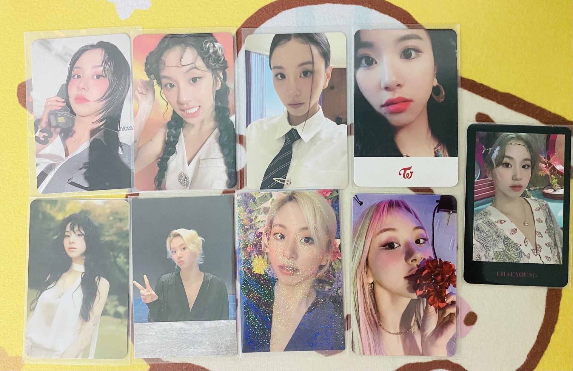 TWICE 全成員小卡區