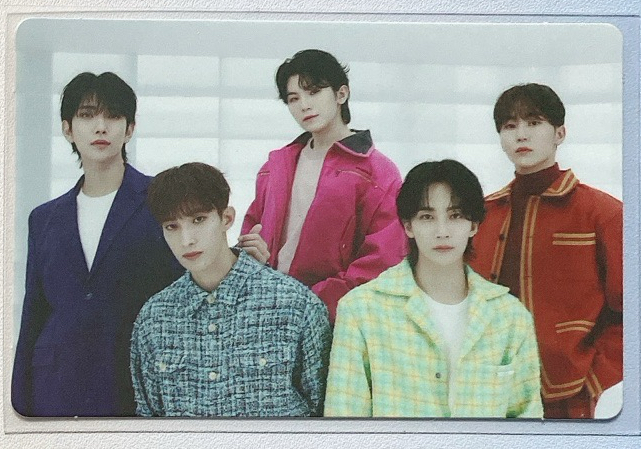 FOLLOW隨機卡主唱隊