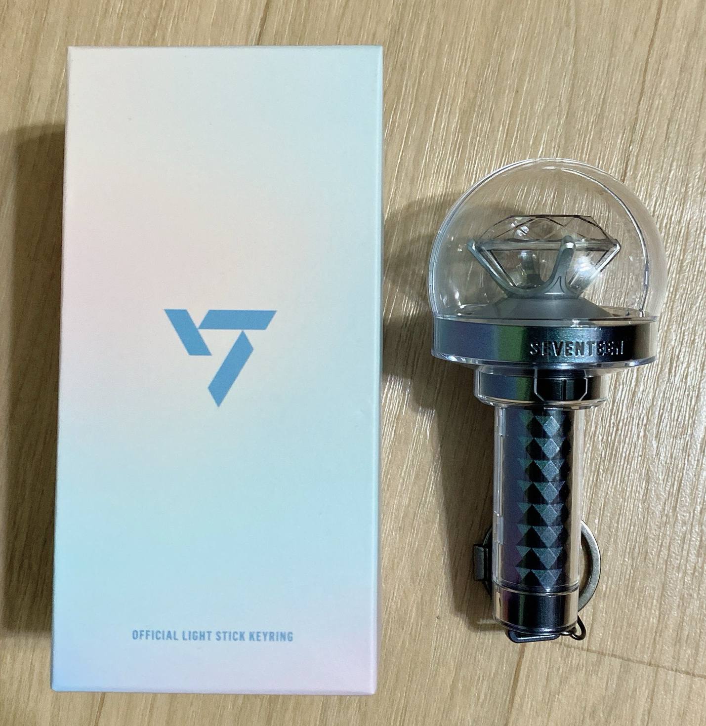 SEVENTEEN 三代小手燈