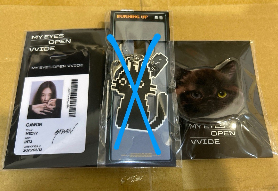 Gawon set 手機支架+姓名牌