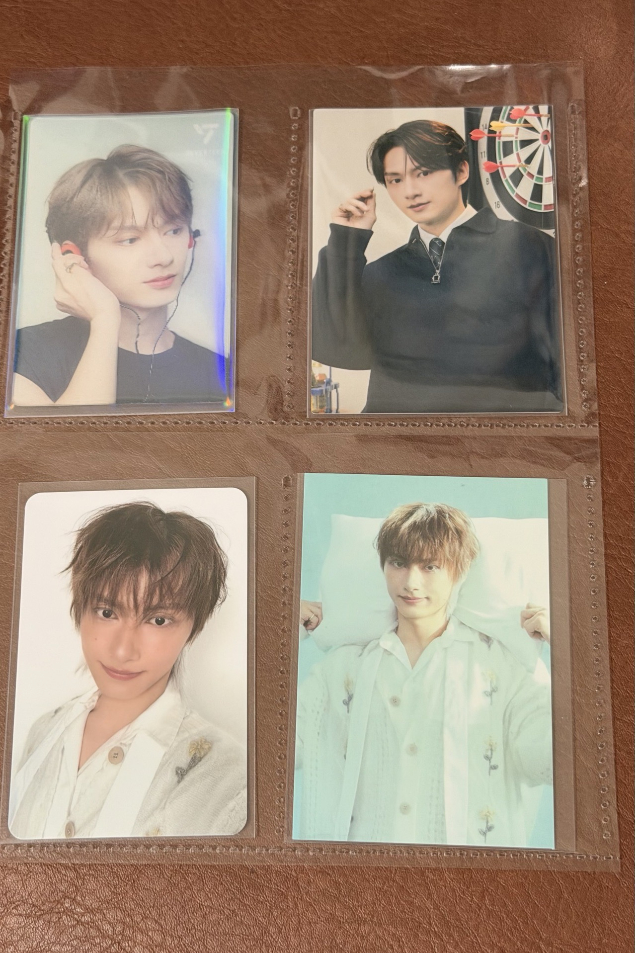 洪知秀 文俊輝 小卡