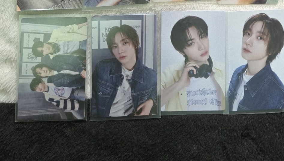 knock on 仁川卡包 四張