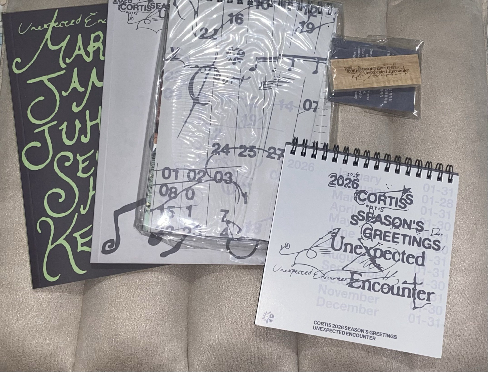 年曆固配（無外盒）