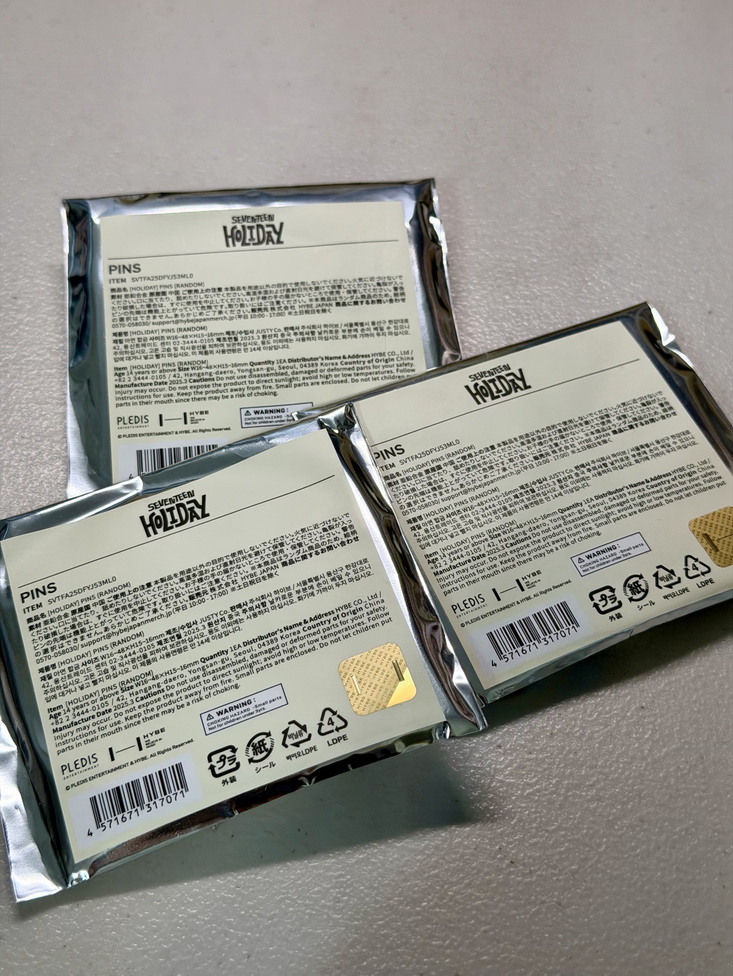 holiday 姓名徽章 未拆 隨機