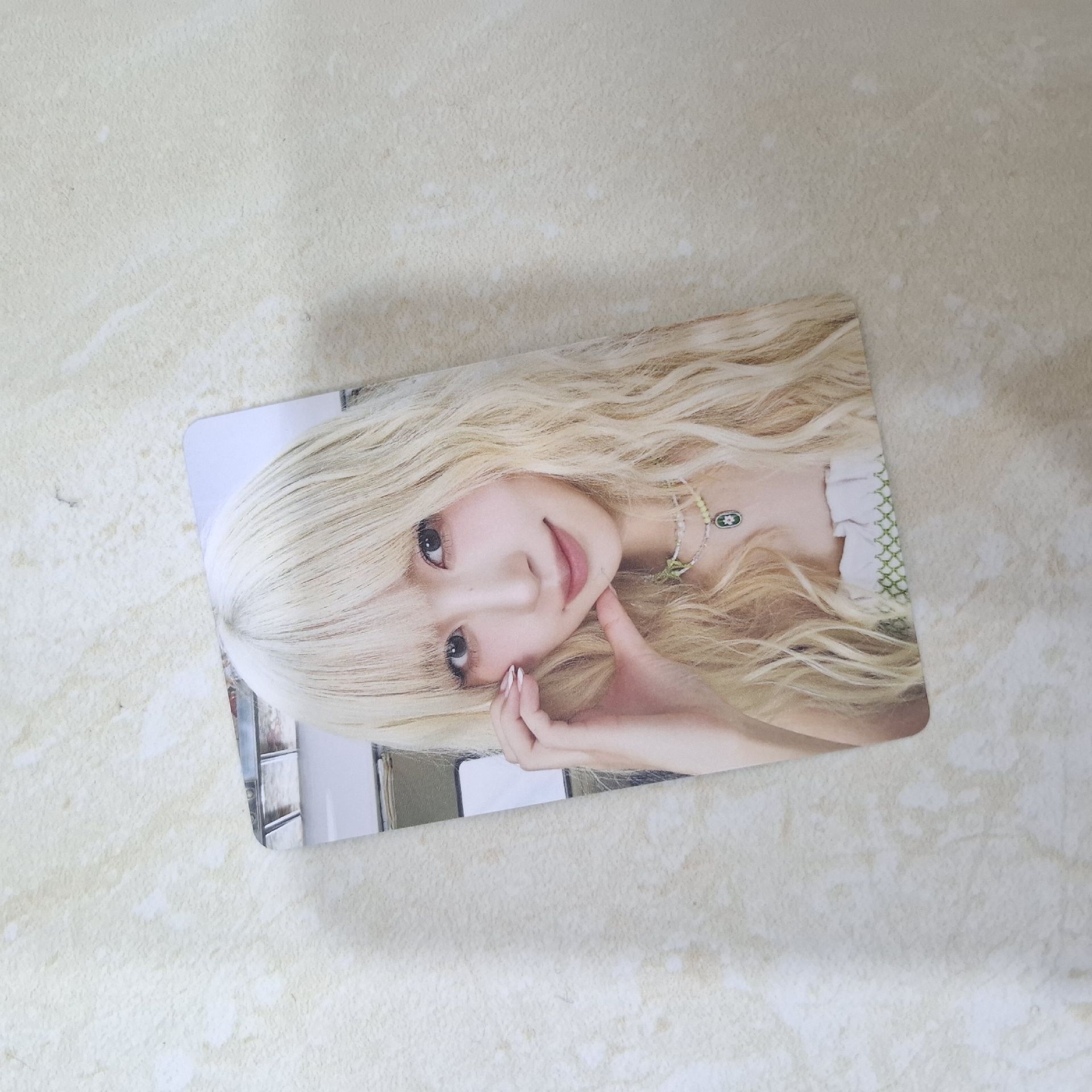 TWICE 上衣/T-shirt  周邊 小卡