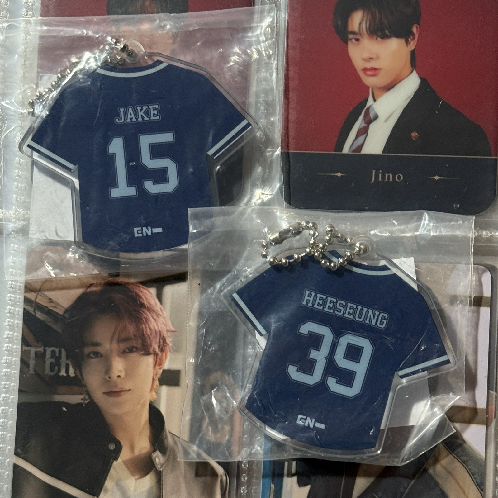 羲承載倫日巡衣服吊飾