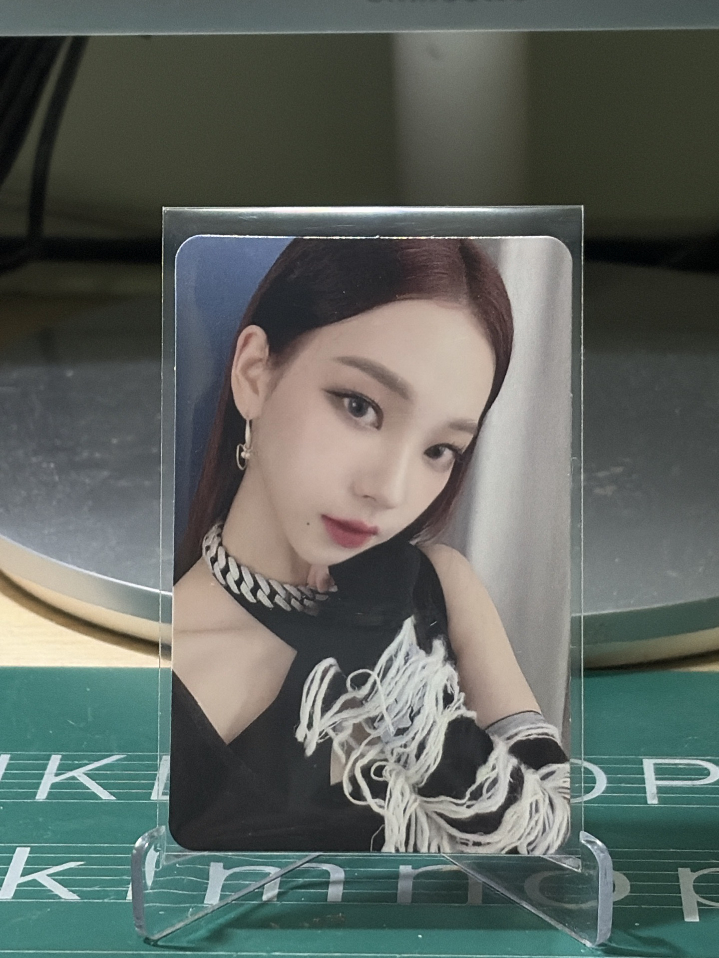 Savage 專輯卡 p.o.s ver.柚