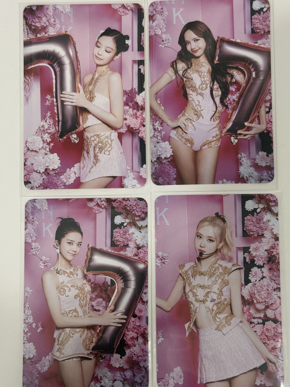 出道週年 周邊卡 7週年麥片盒（共4張）