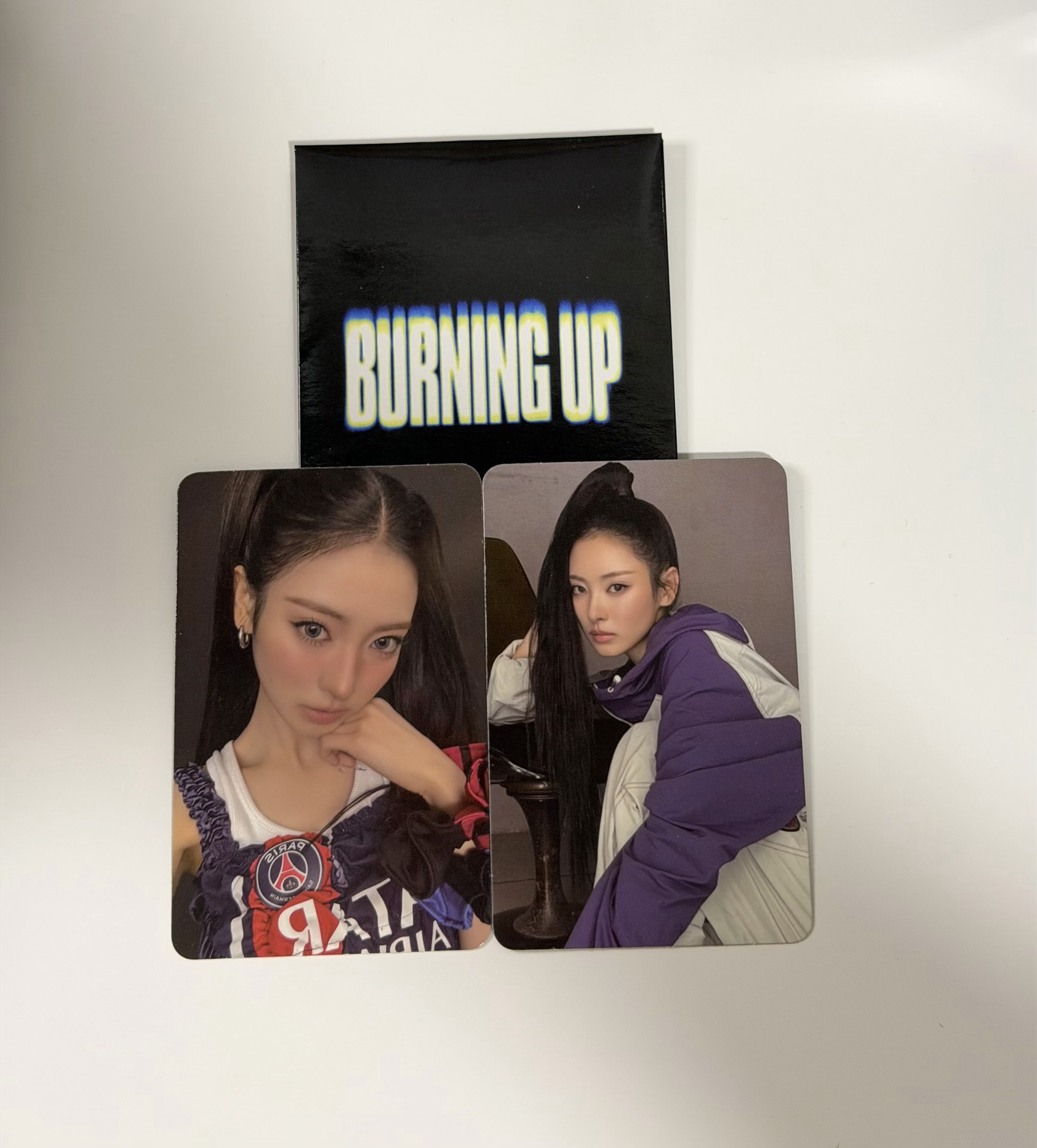 MEOVV Anna 隨機卡 Ver b