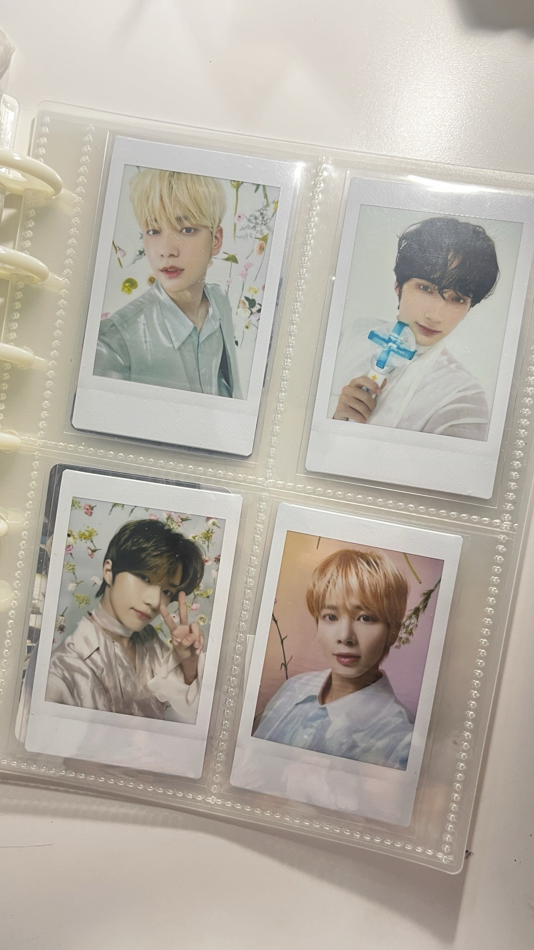 23’巡迴 崔崔姜 休寧寧 隨機卡拍立得