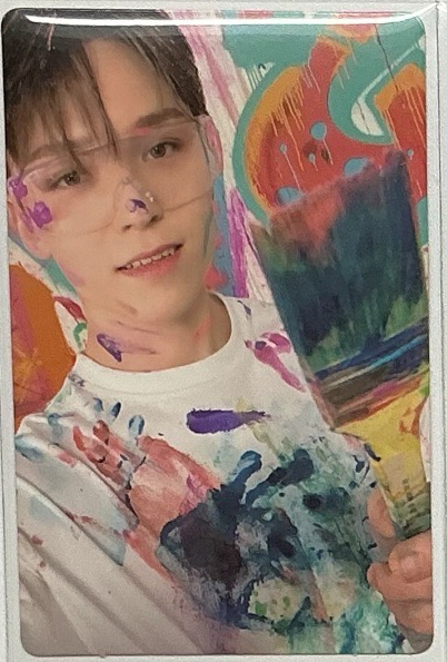 油彩男