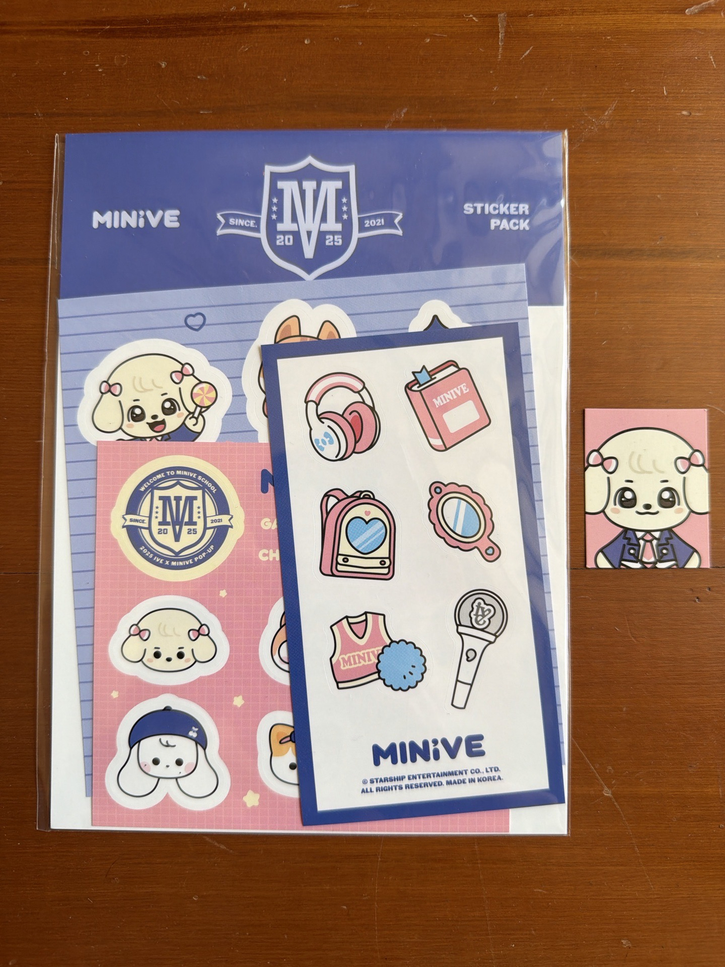 IVE School 貼紙組 贈安入場禮