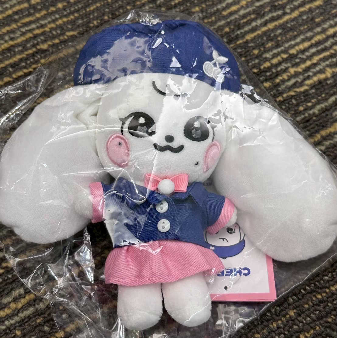 全新 員瑛校服吊飾娃 