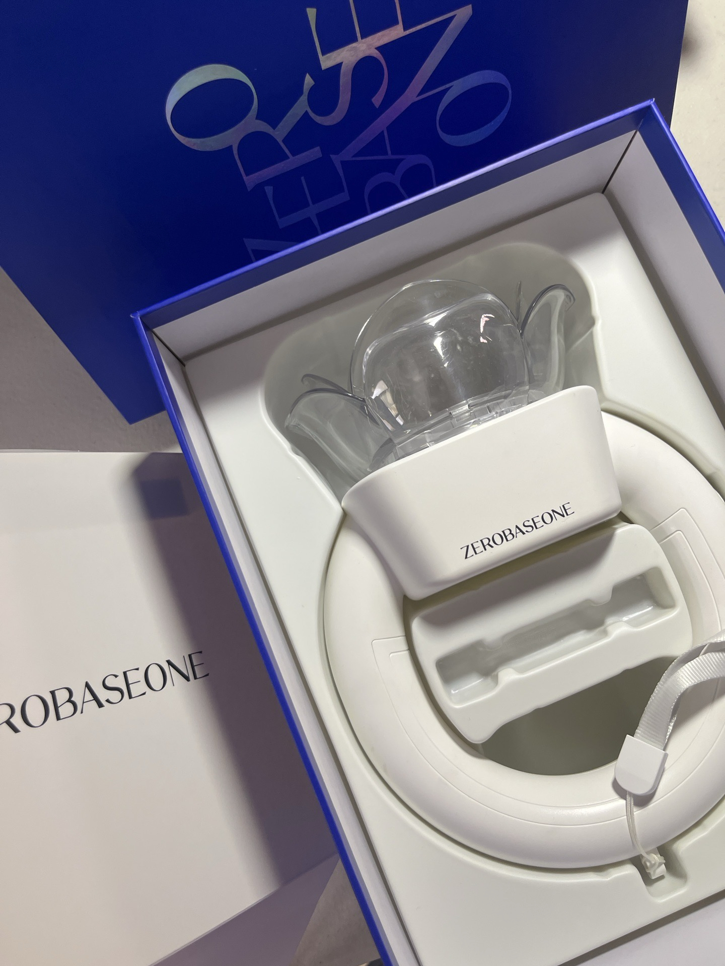 ZB1手燈（非全新）