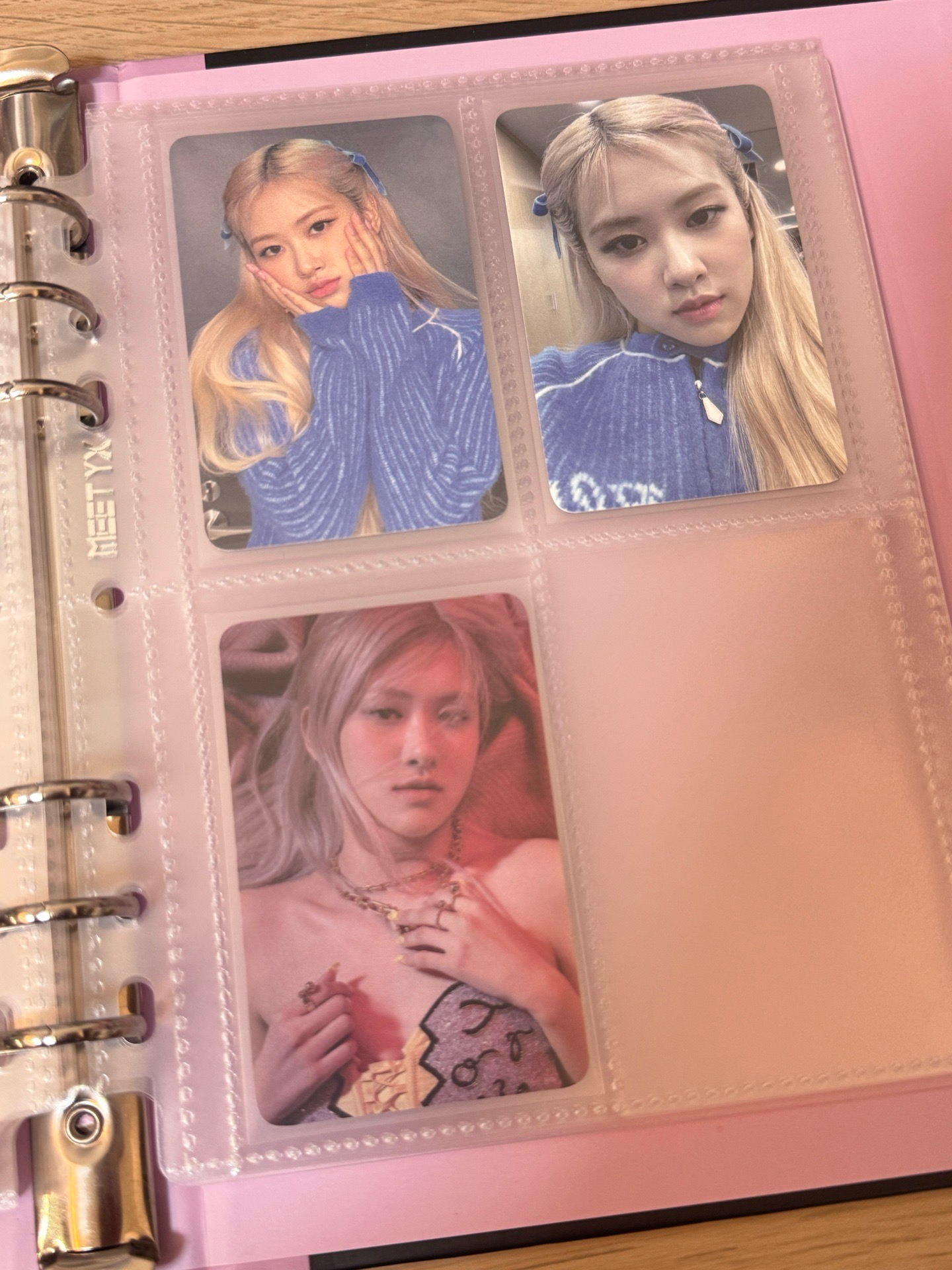 ROSÉ k4特典 三張一套 捧臉 懟臉