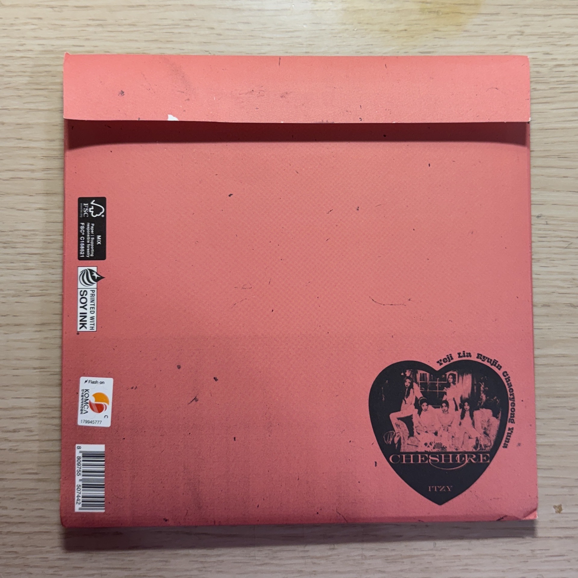 ITZY Cheshire 空專