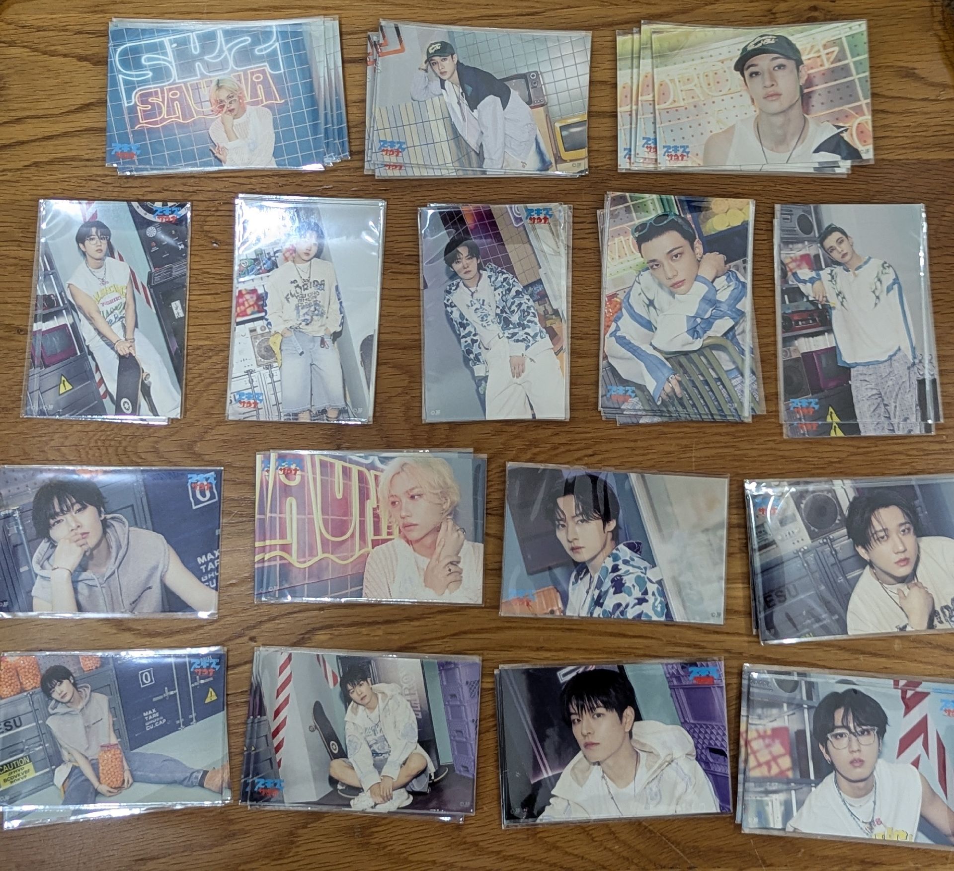 燦/旻/彬/辰/城/菲/玟/寅桑拿小卡、貼紙