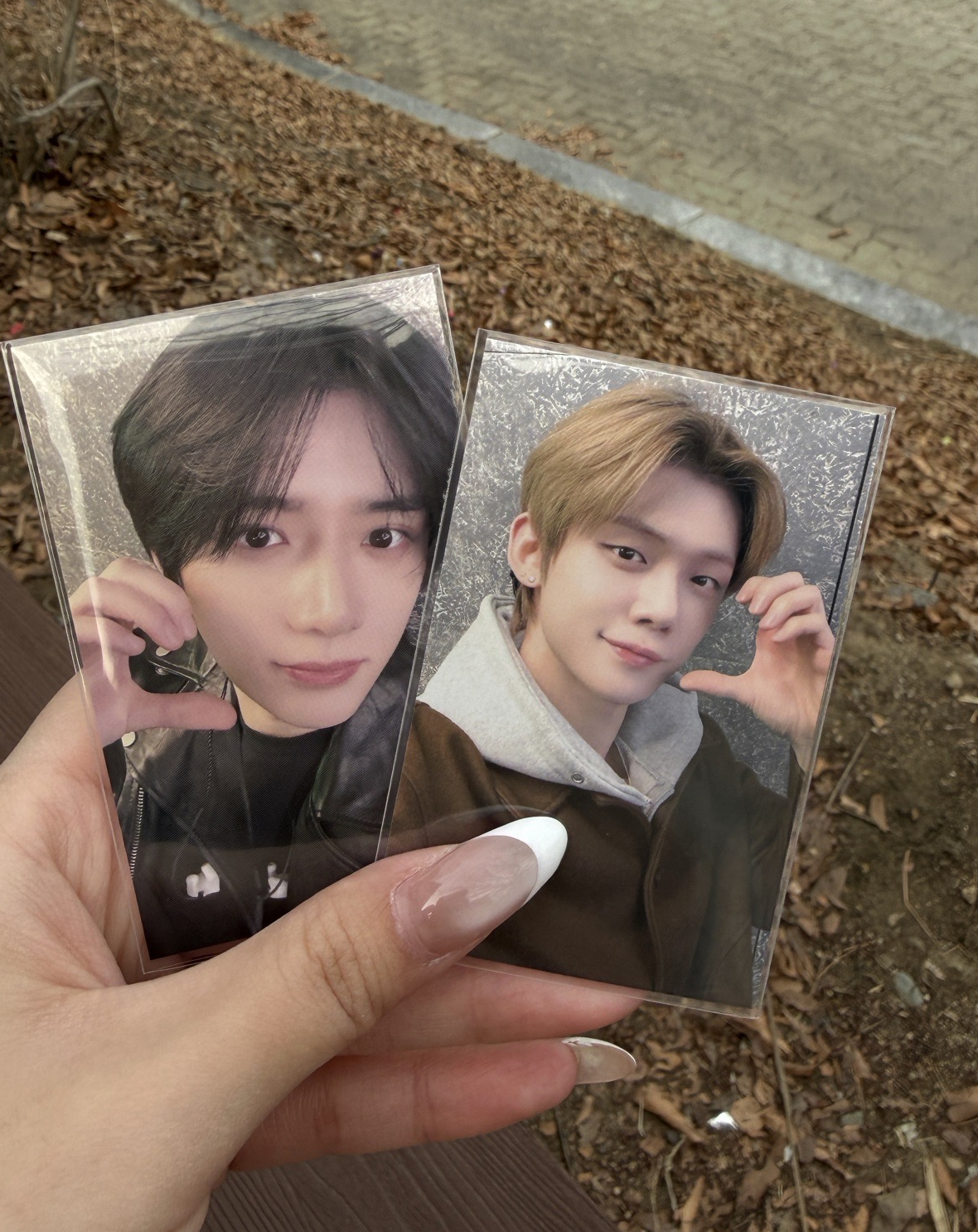 送皇冠紙鈔 Moa con粽卡 崔然竣 崔杋圭 