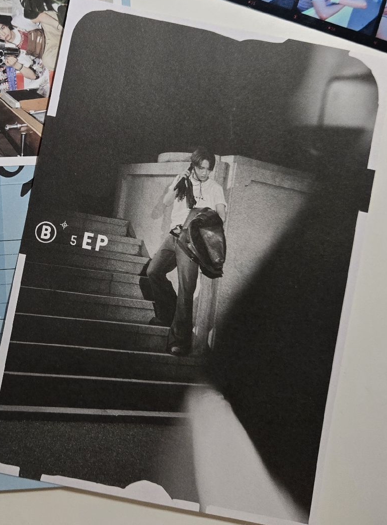 the action 雲鶴 小海報