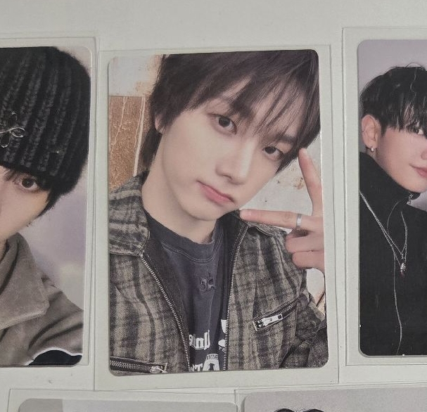 NO GENRE  成淏單封卡