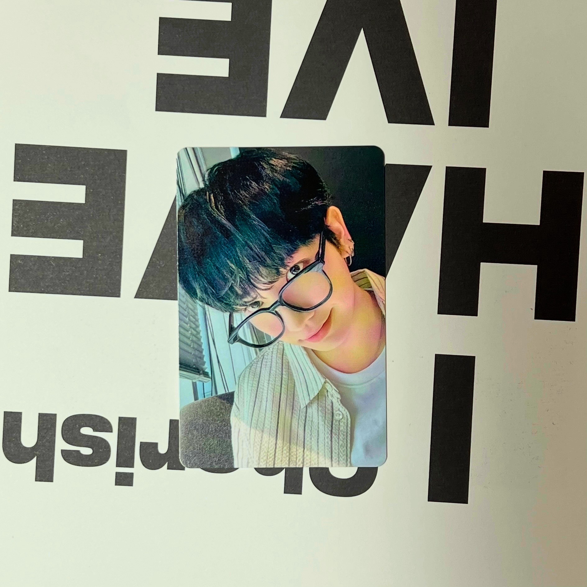 BND-歪頭眼鏡男3