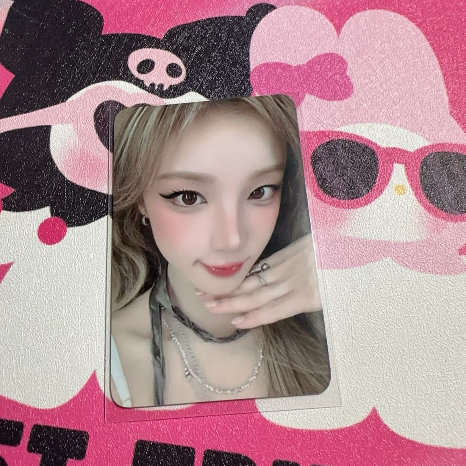 雨琦 還痛嗎打歌造型el特典卡