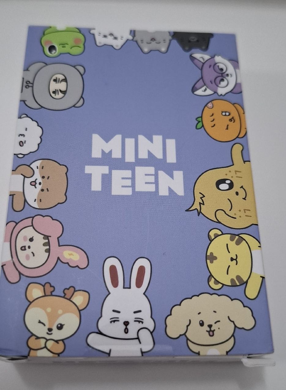 撲克牌（僅拆封）