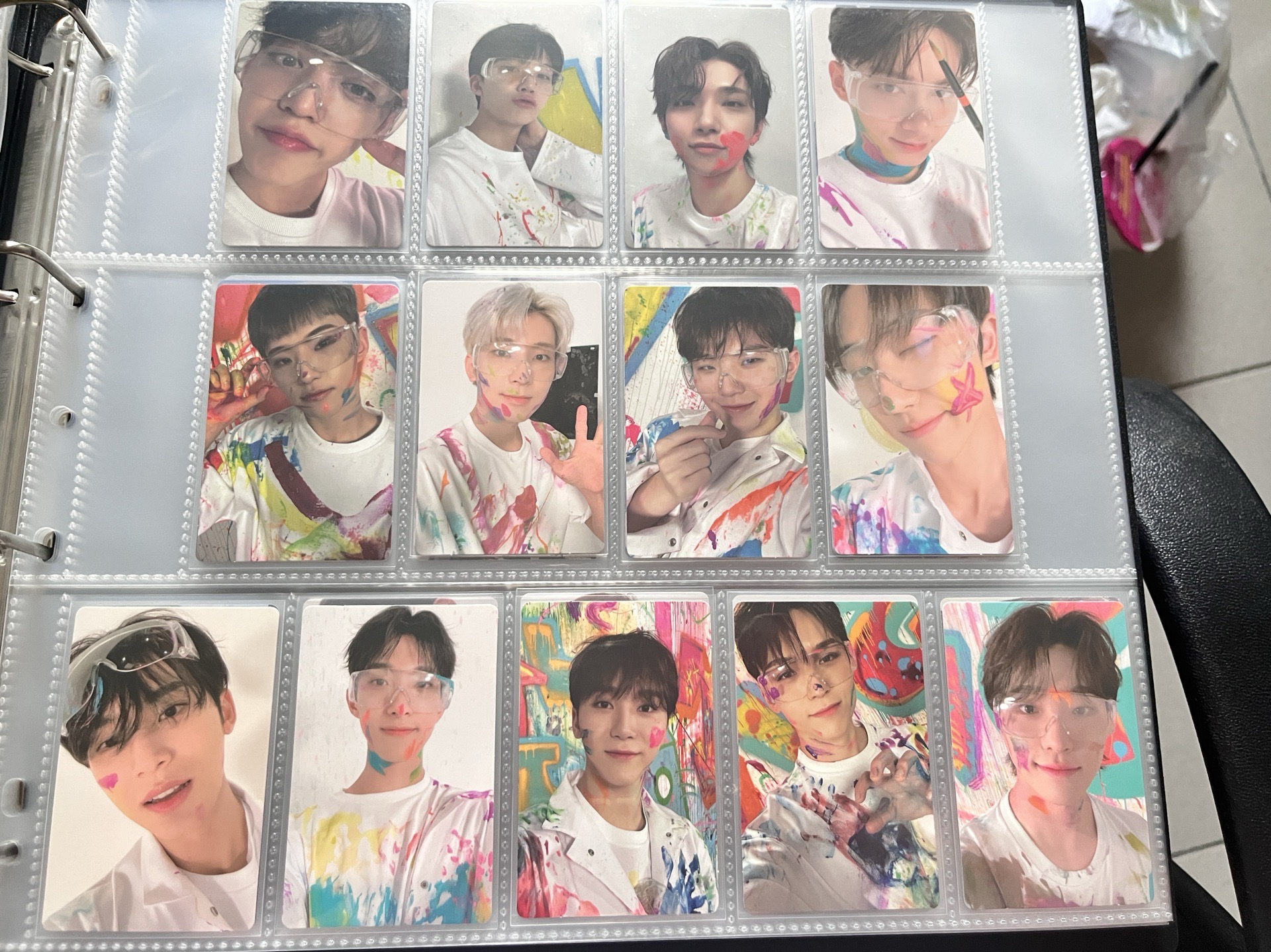 漂亮的油彩居然有13張