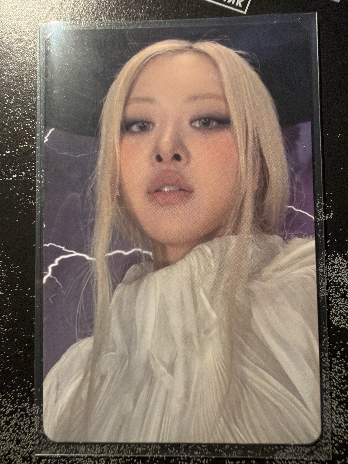 DEADLINE SILVER 專輯卡  ROSÉ