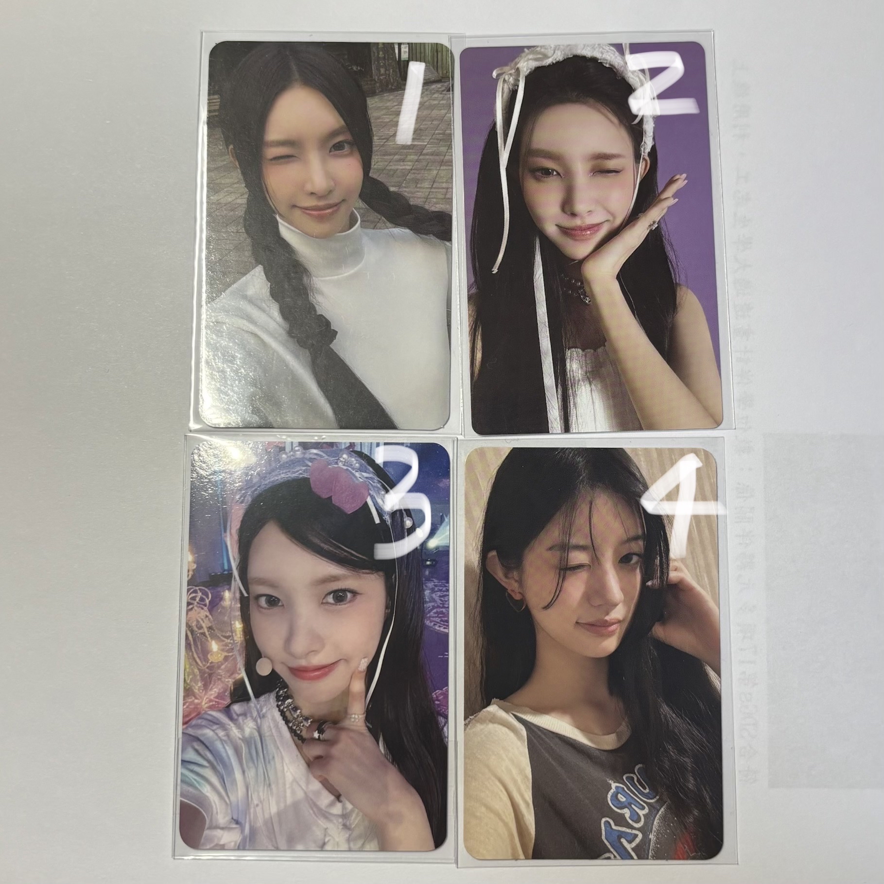 illit 小卡 —— Yunah Minju