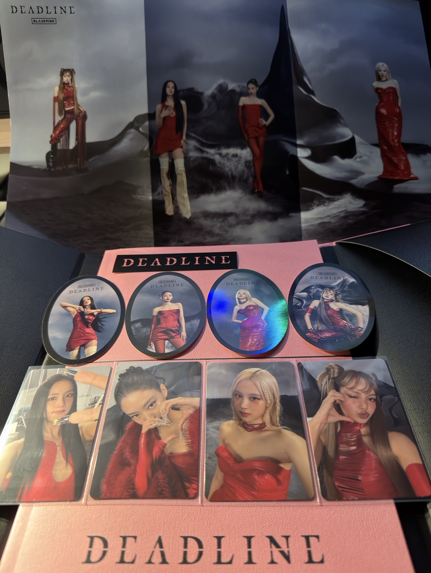 DEADLINE BLACK 專輯卡 
