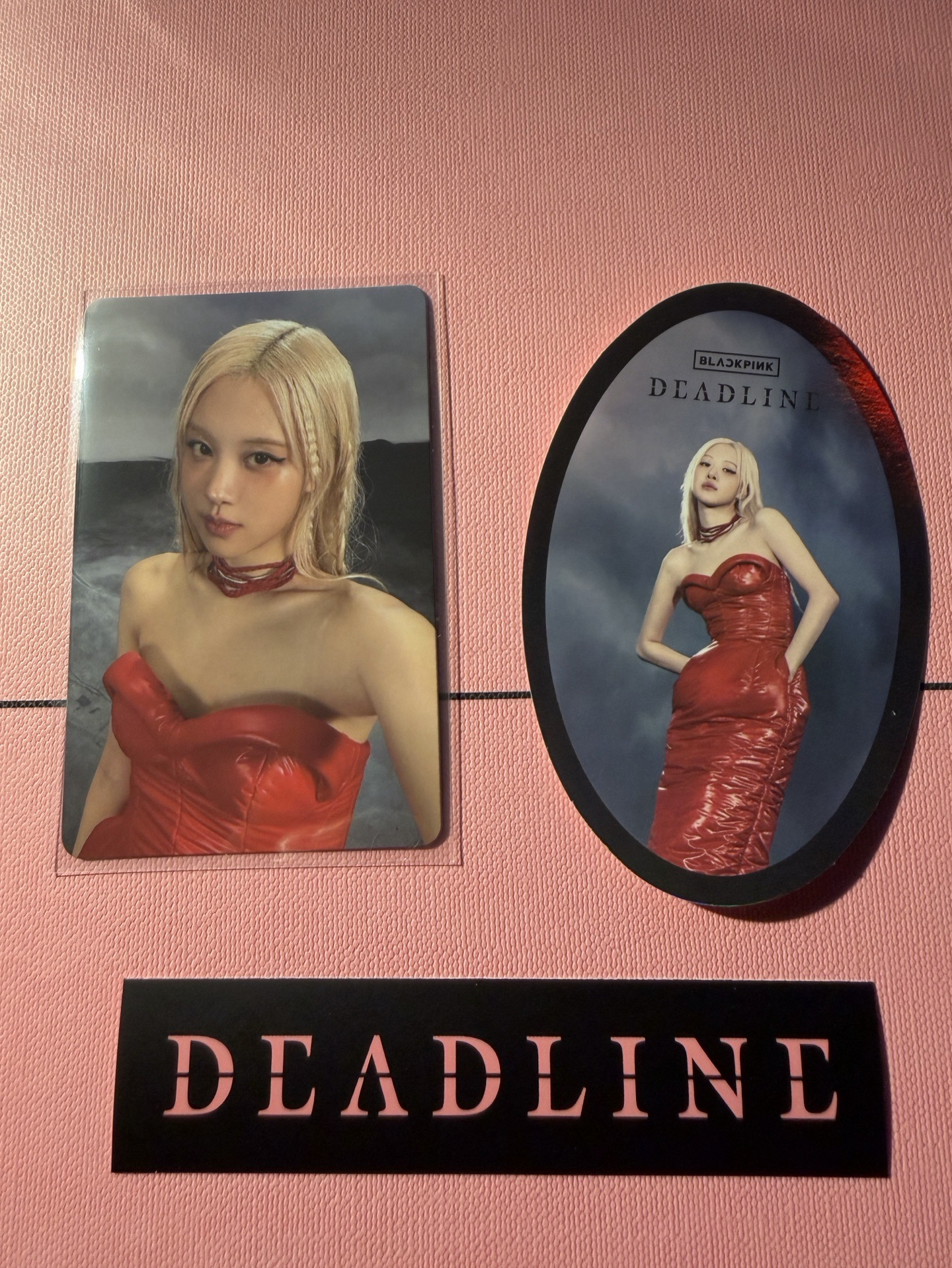 DEADLINE BLACK 專輯卡 