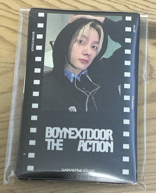 wvs一套（包含膠卷）