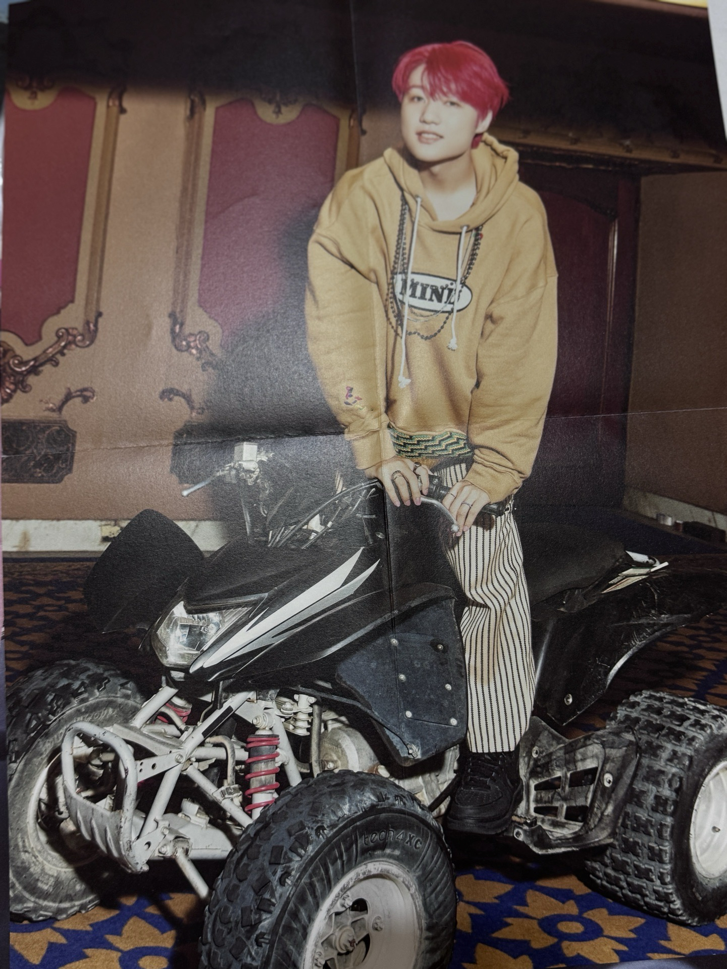 迷三海報 黃版 鐘燮