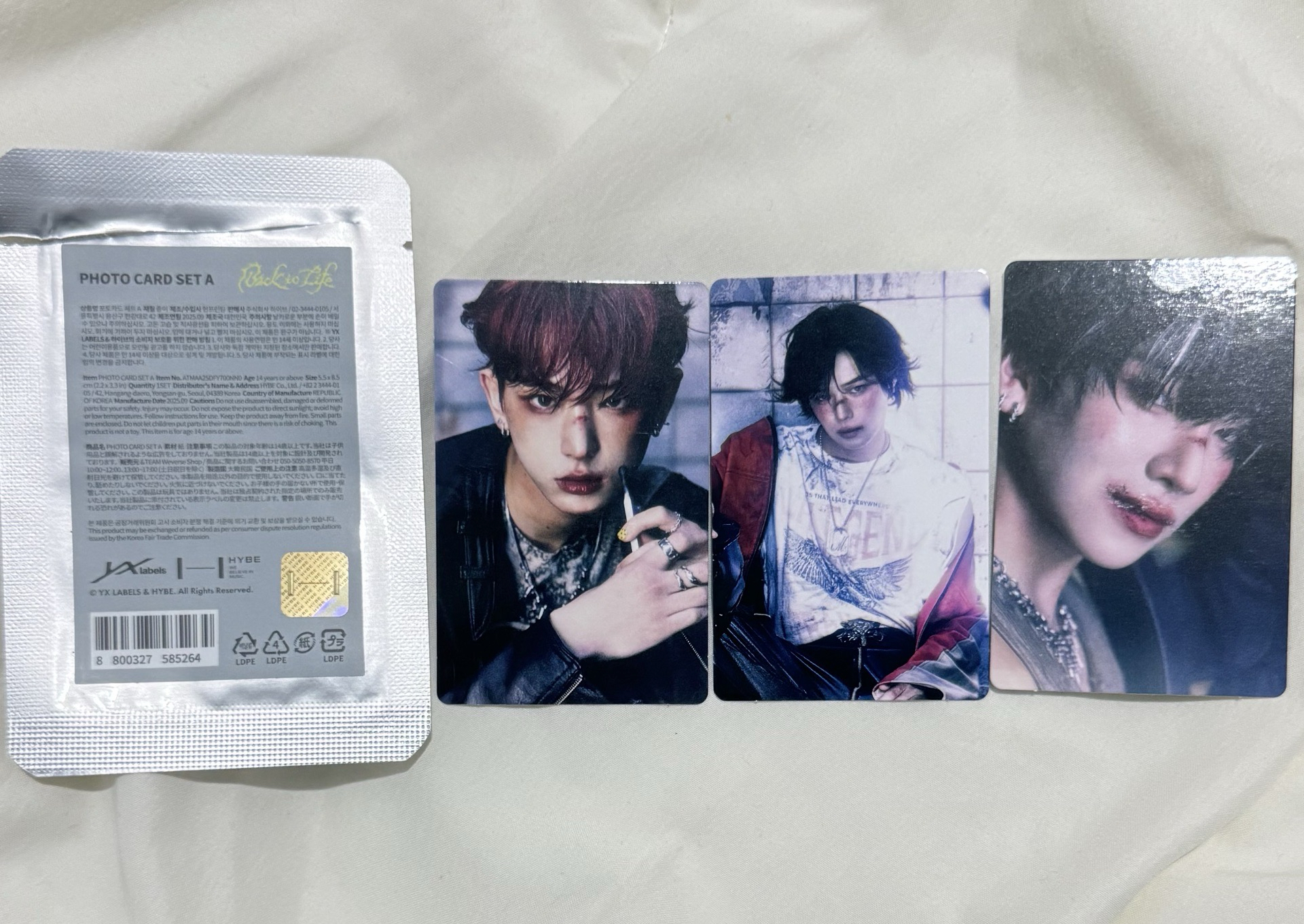 BTL A版卡包已拆