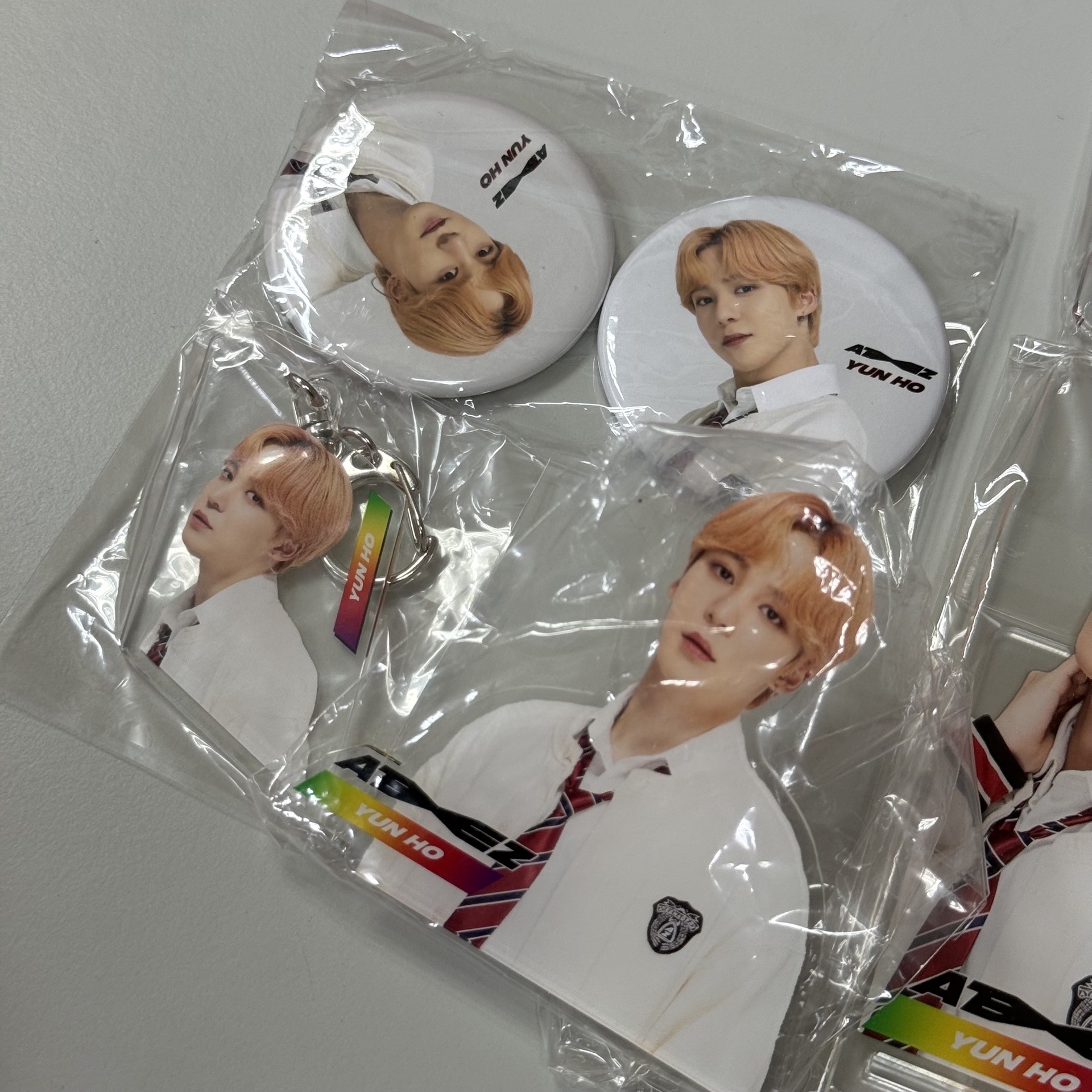 ATEEZ FEVER PART.1 日本專輯預購特典 手機支架 鑰匙圈 文件夾 胸章