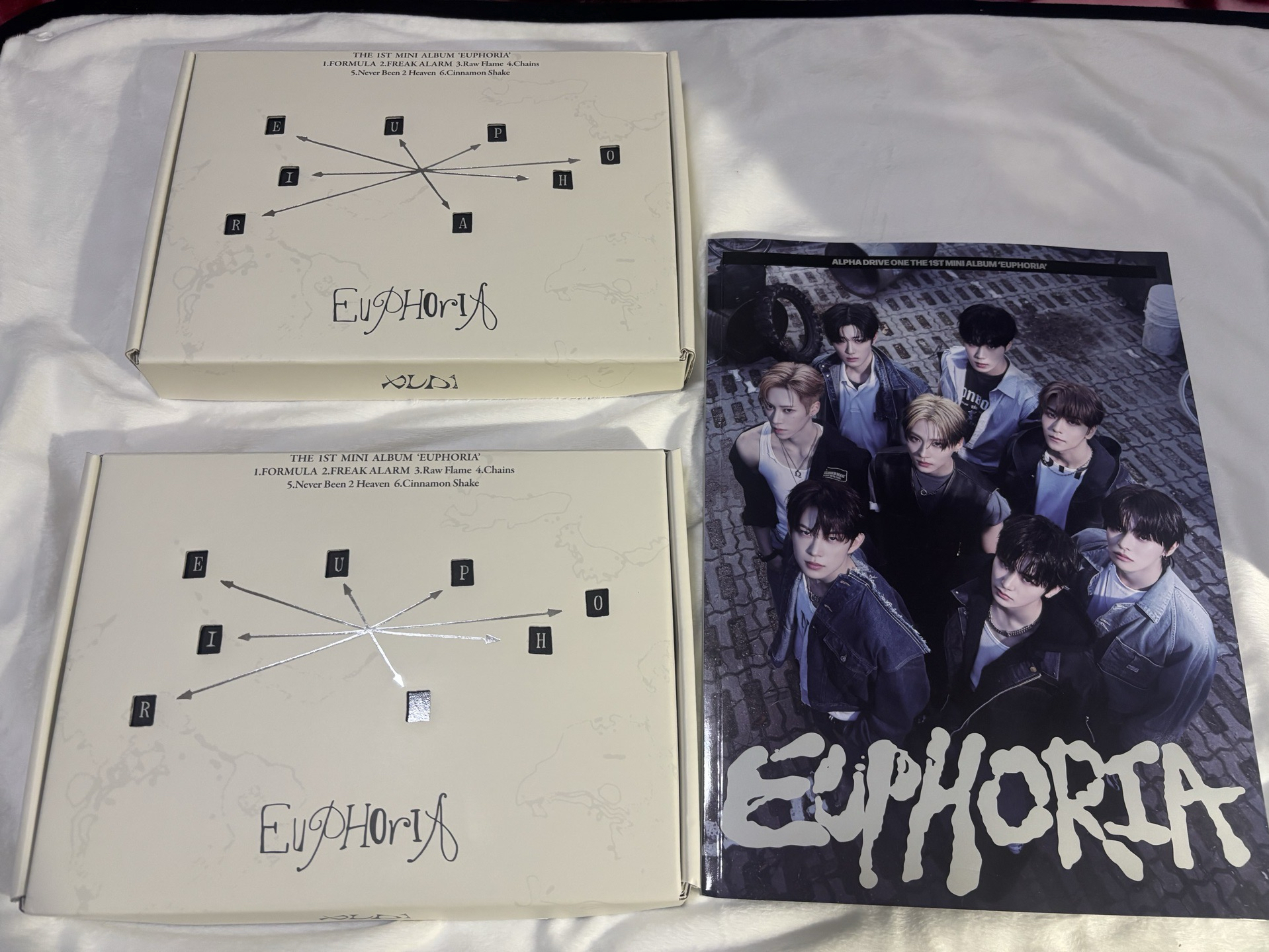 ALD1的專輯卡們/白黑版空專