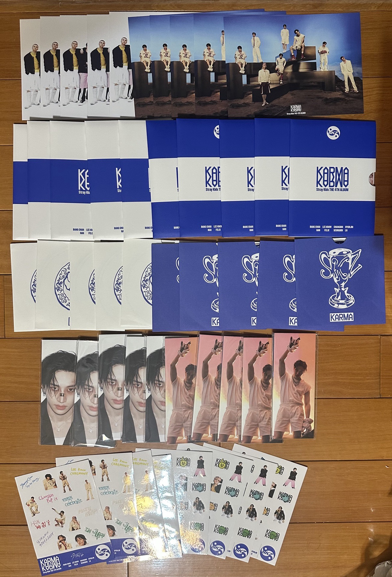 （半買半送）KARMA專輯固配