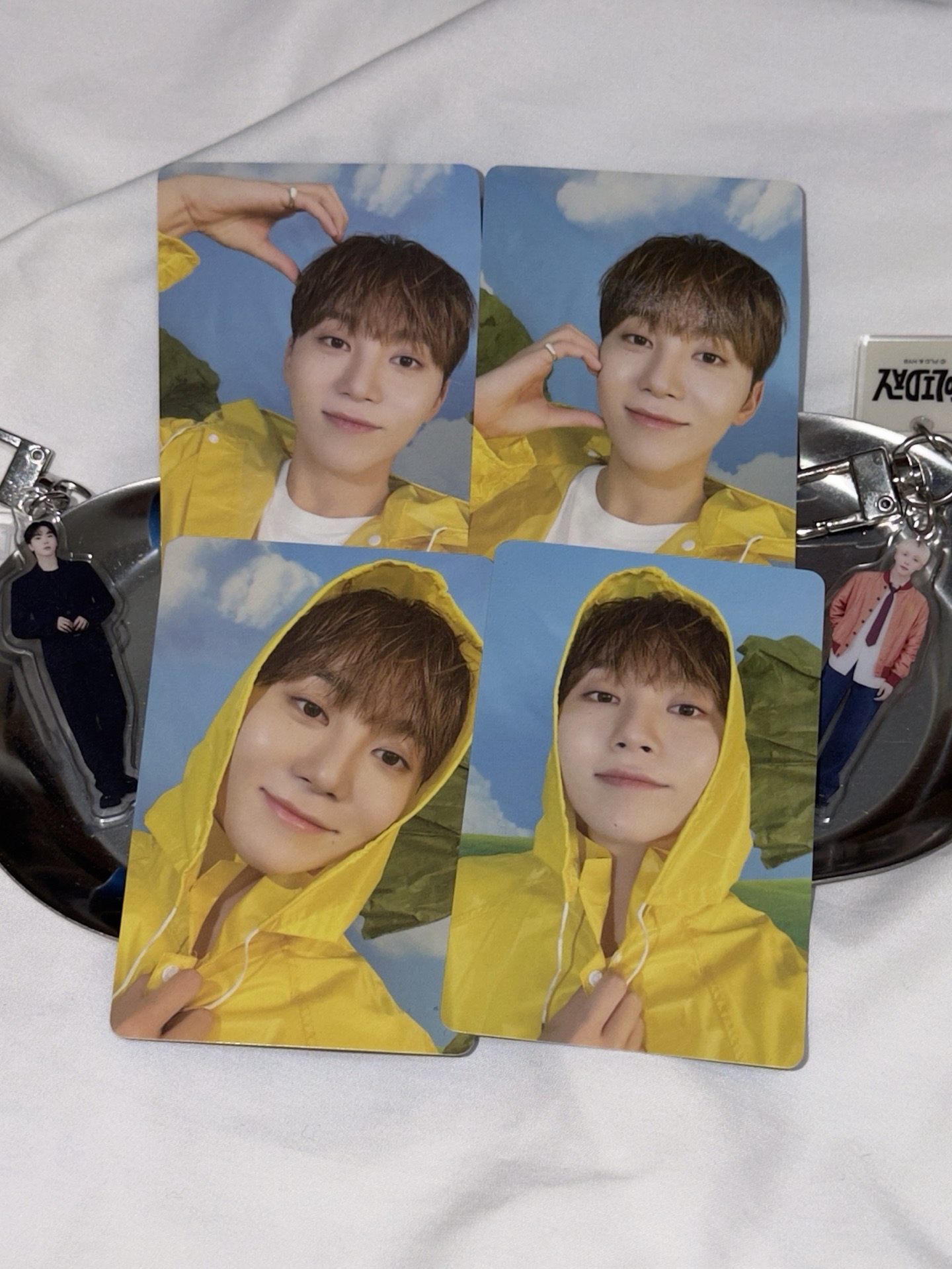 專卡 寛（現貨）雨衣寛整組20元出