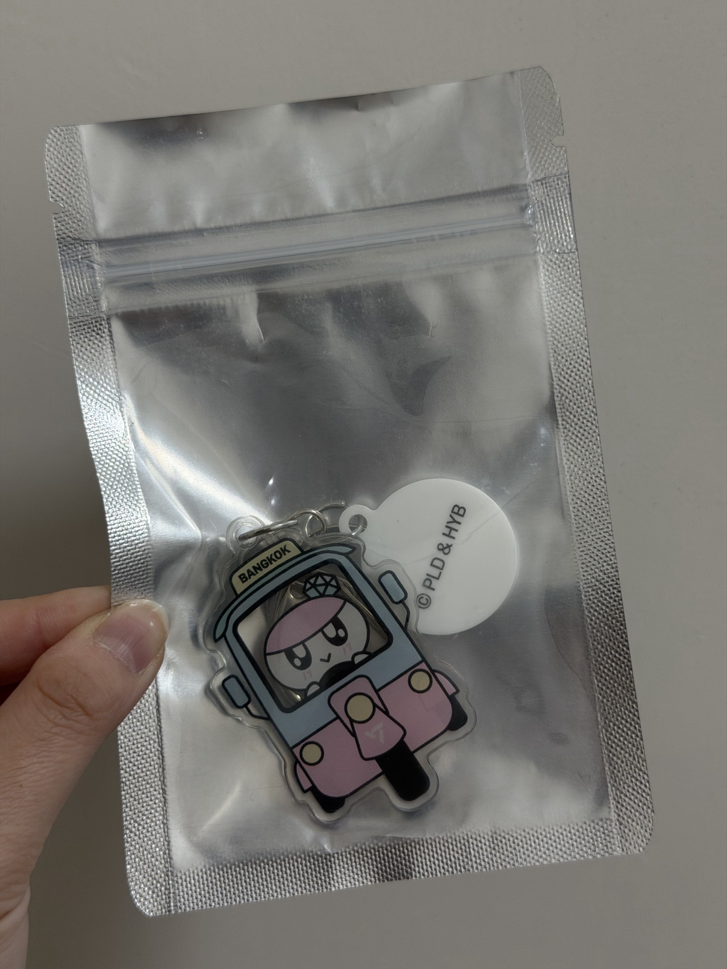 RIGHT HERE  曼谷快閃蹦蹦嘟嘟車吊飾