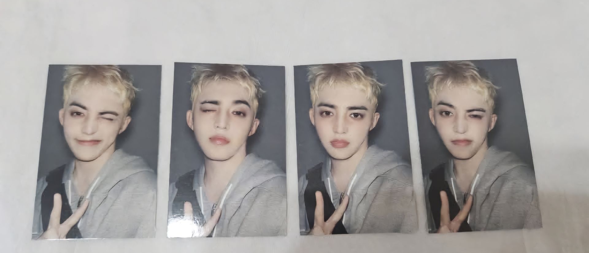 喆/哲 S.COUPS 生日禮盒 週邊卡 (一組四張)