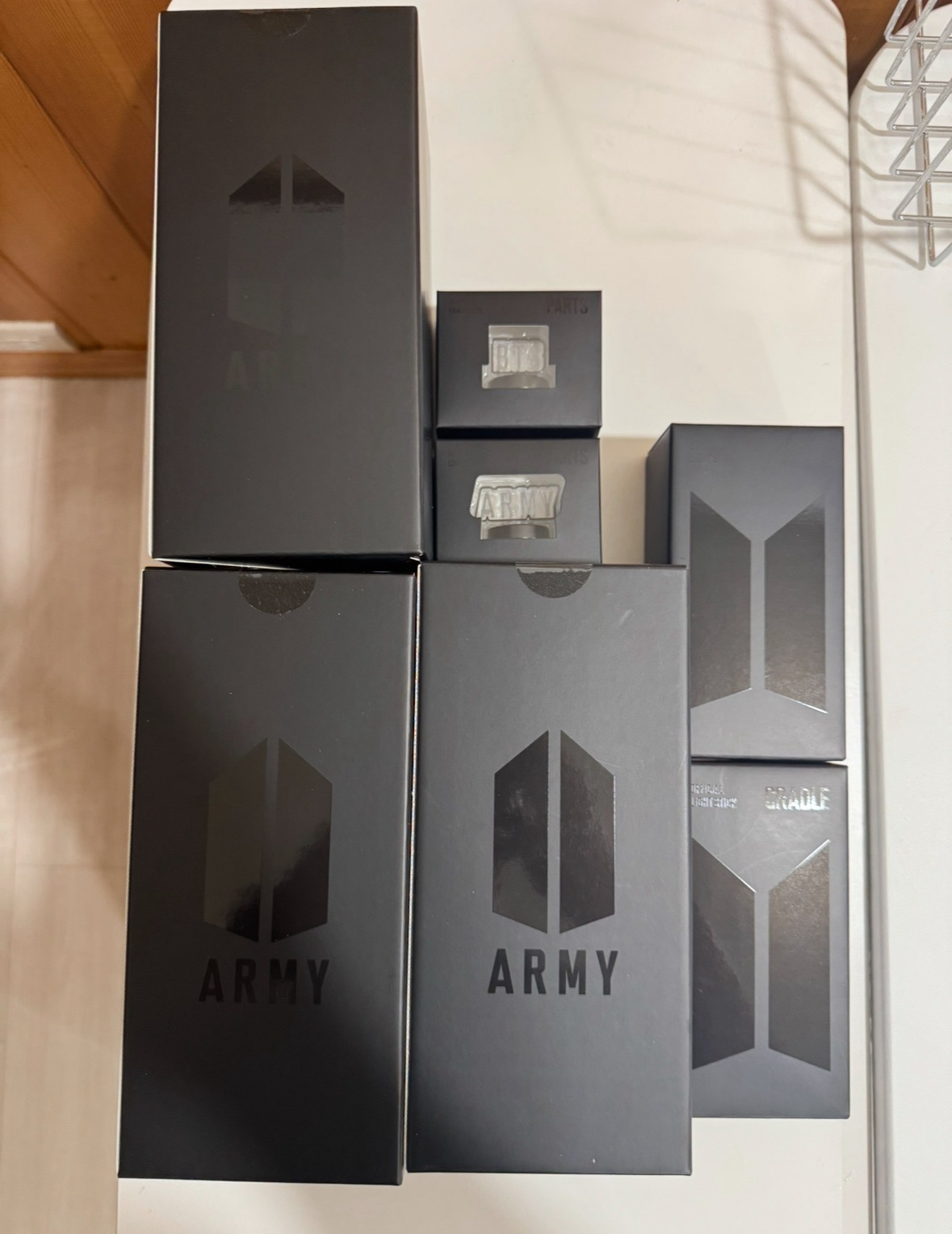 bts四代手燈三販/紅色帽子一販