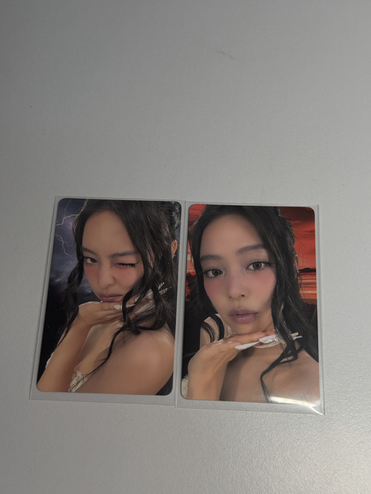 DEADLINE Jennie單封小卡兩張（一起賣不能分開）