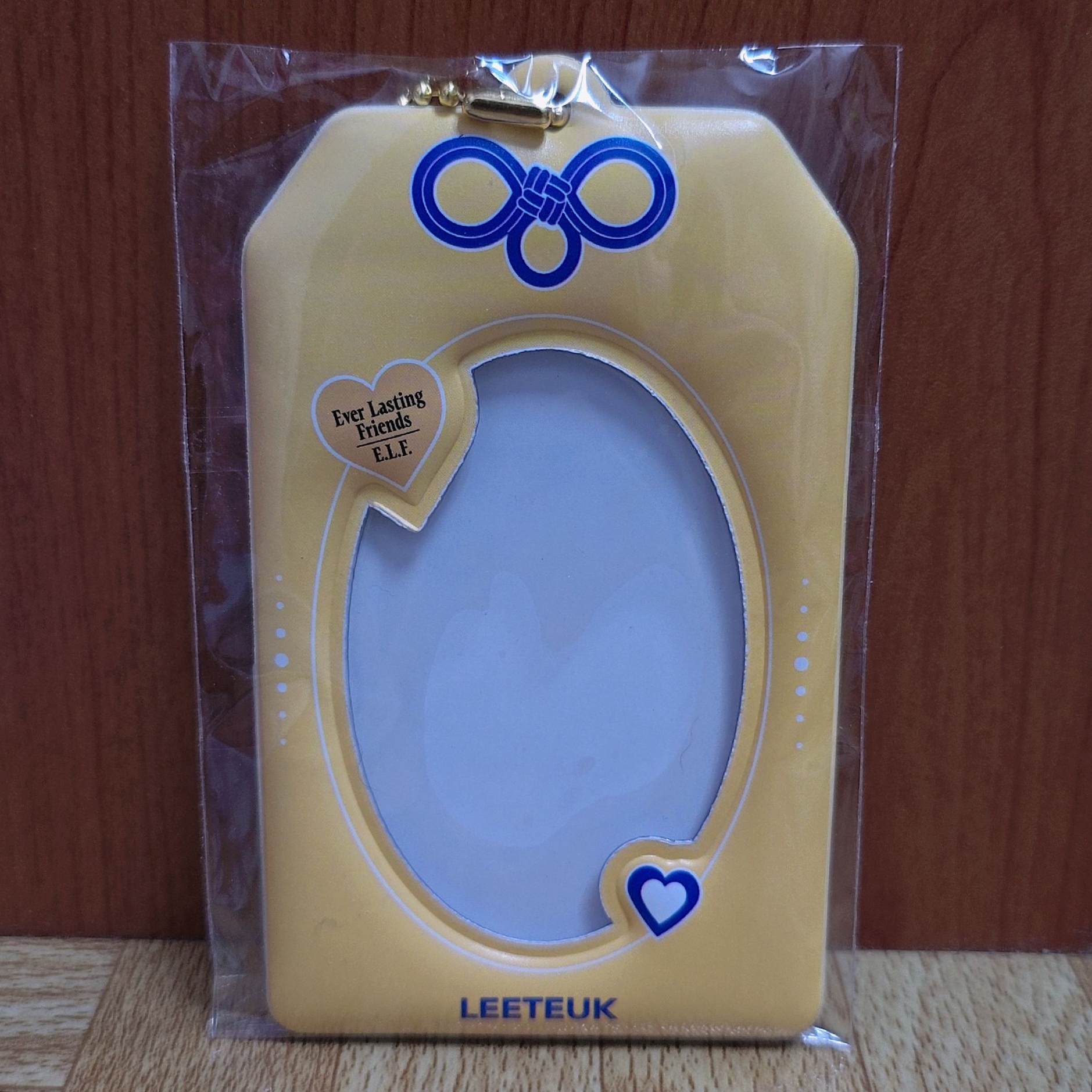 台灣展覽 （御守卡套+小卡組）+立牌