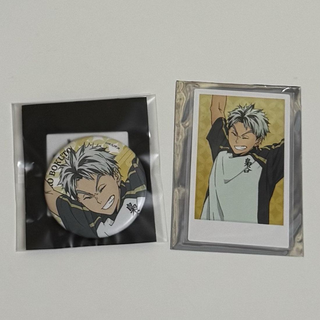 排球少年 極樂湯一彈 木兔徽章+小卡