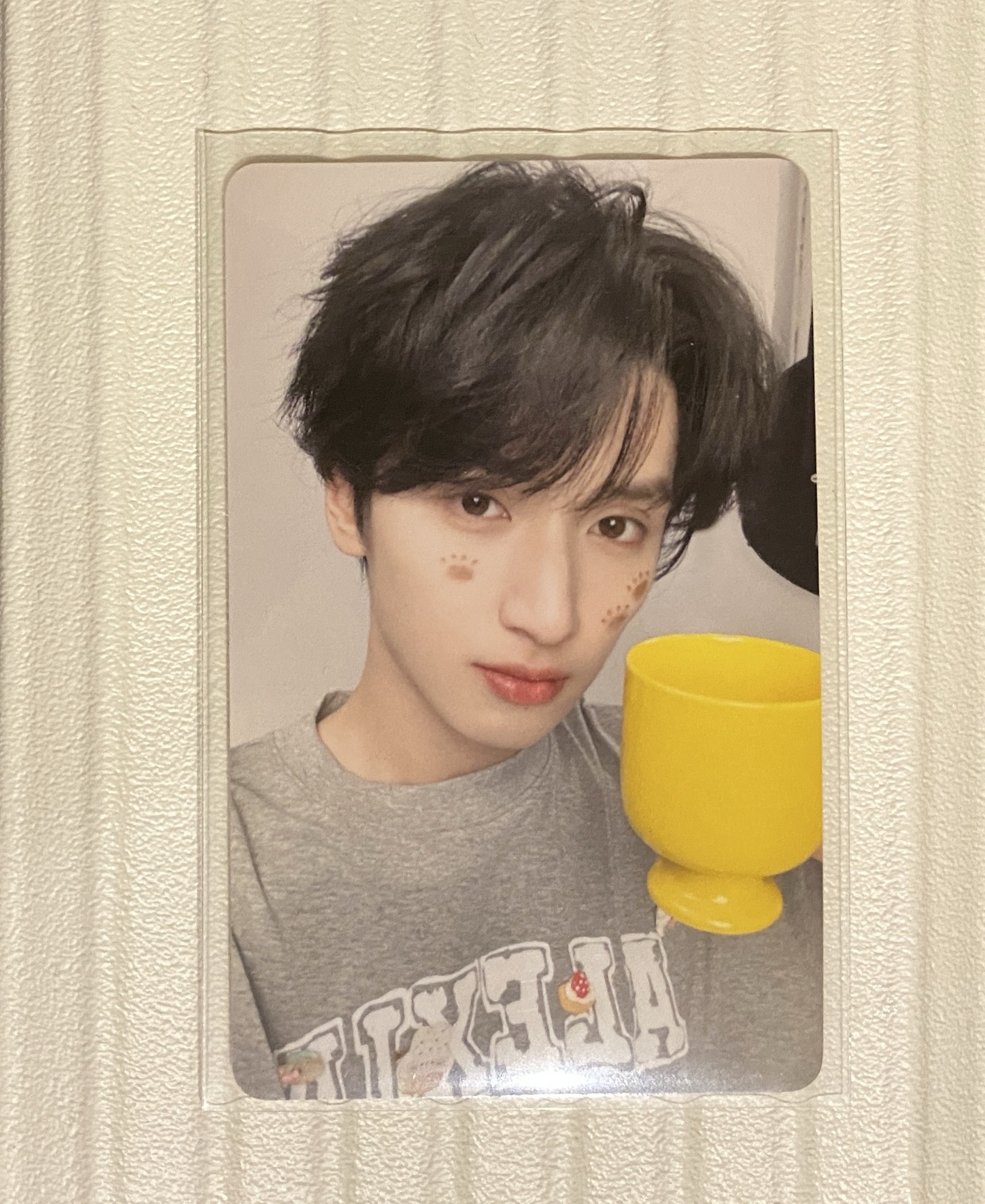 嚴浩翔台曆杯子