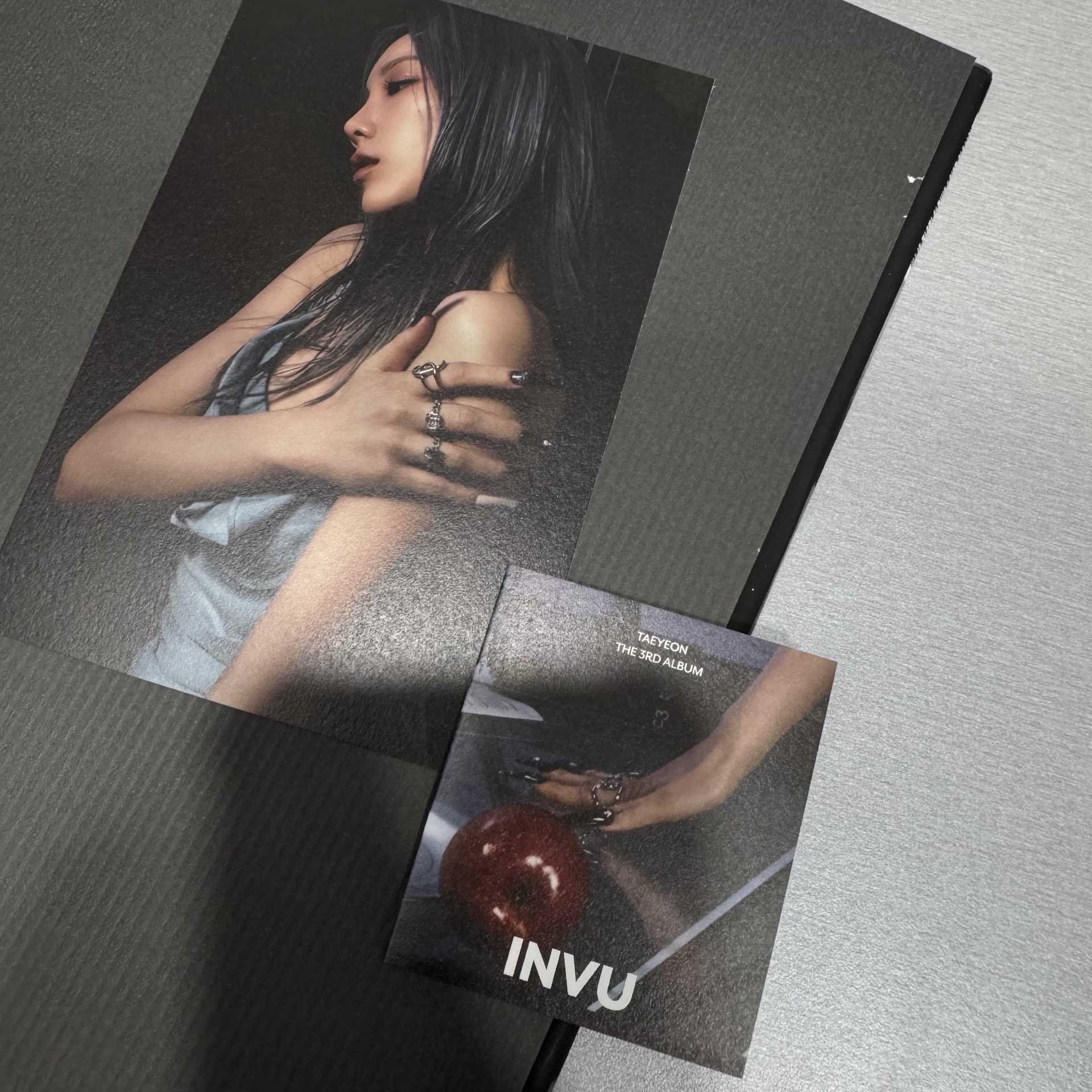 INVU 專輯 ENVY ver. 限量版 空專 明信片