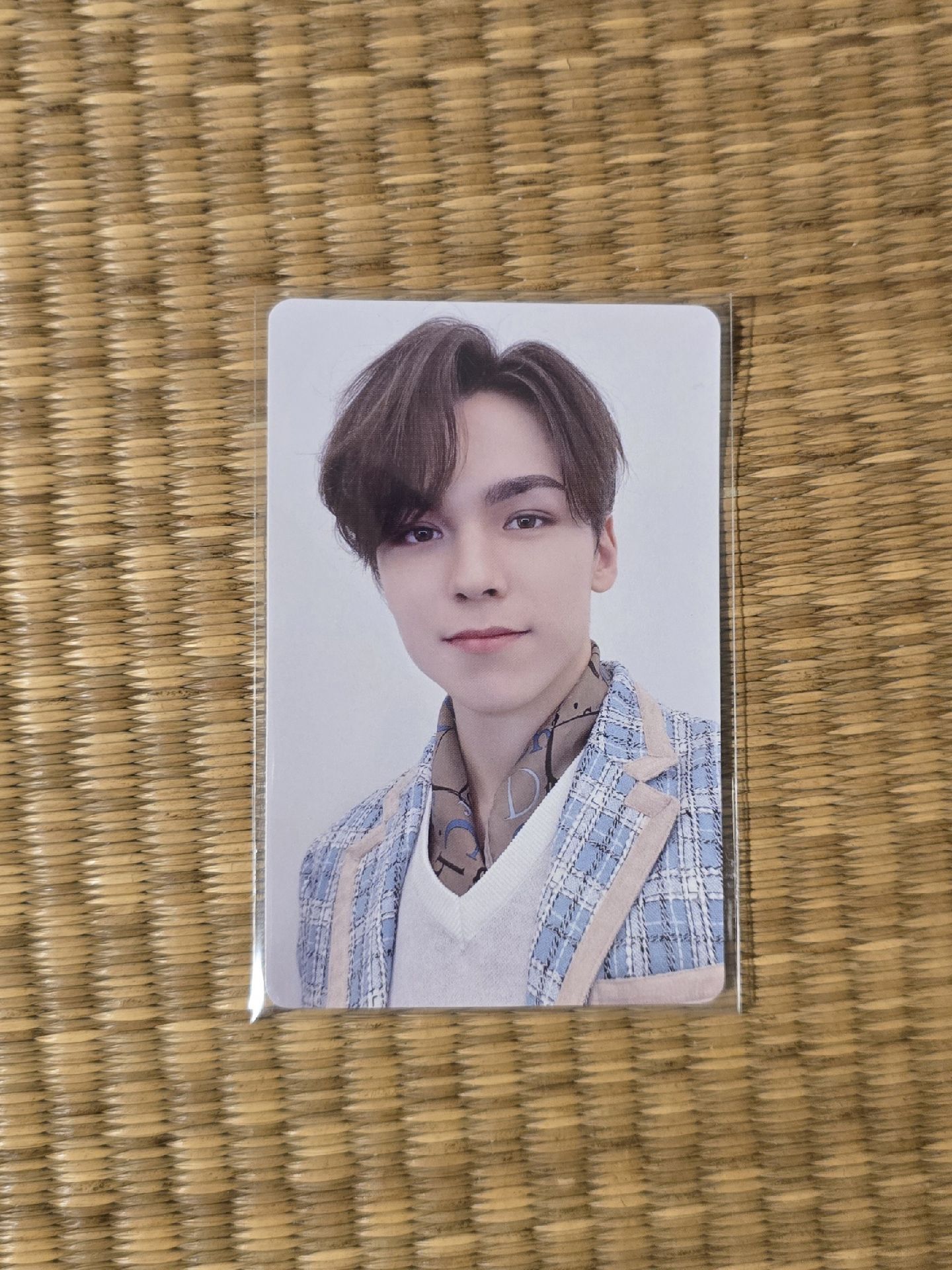 NOT ALONE 率 C盤專卡